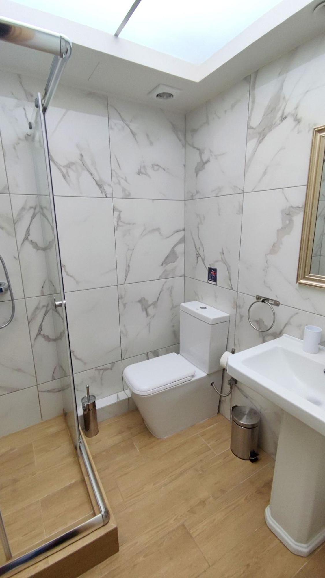 Ermou Downtown Suites By Athens Urban Retreat エクステリア 写真