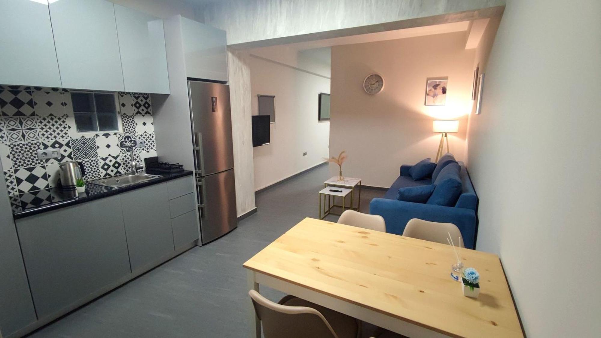 Ermou Downtown Suites By Athens Urban Retreat エクステリア 写真